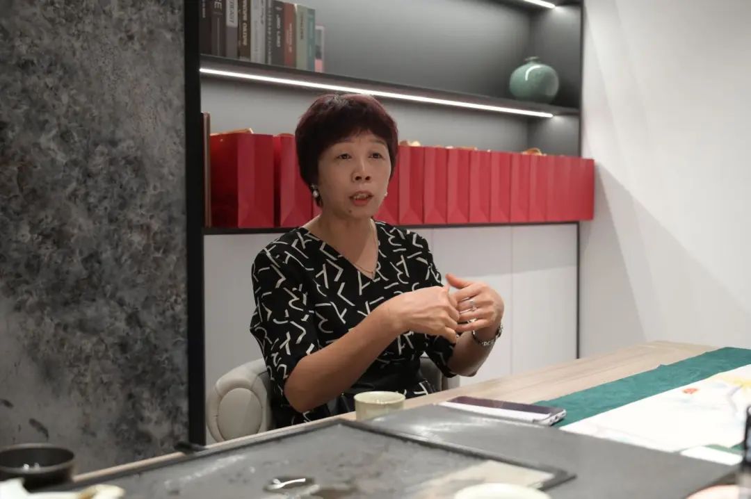 從批發(fā)到千萬級大商！代理大將軍20年，她憑這幾點穩(wěn)占當?shù)仡^部(圖1)